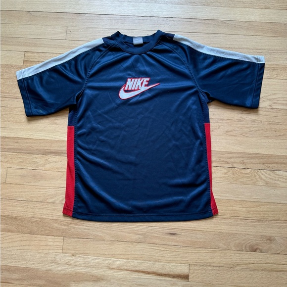 Vintage 90s Nike T Shirt Centre Logo Y2K - Picture 3 of 8